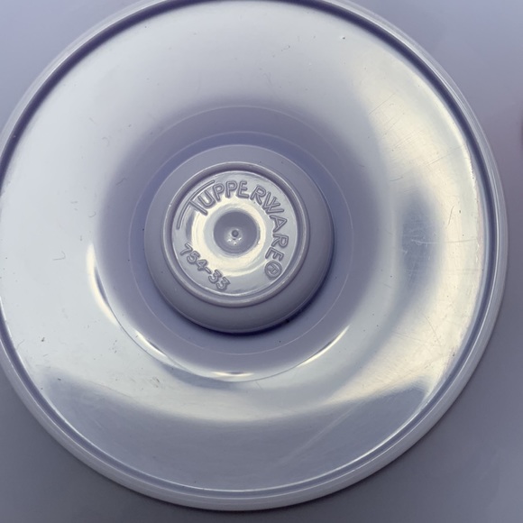 Tupperware Set of 4 Purple Dessert Bowls with Attached Saucer Like New - Picture 5 of 10